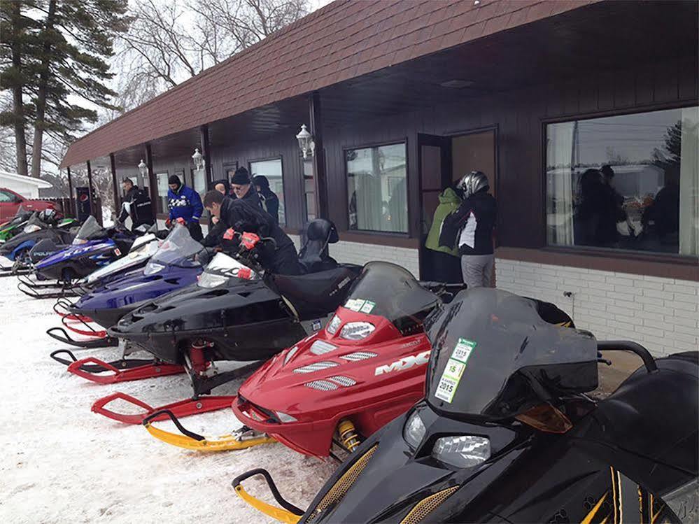 Aqua Aire Inn & Suites Minocqua Exterior photo